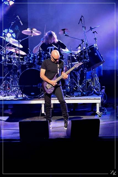 NIK_2826 Joe Satriani 17-09-2015 (Zz) (p).jpg